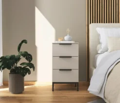 rauch Kommode »Flipp« mit Fußgestell, 5 Schubladen, 40 cm, beige-champagnerfarben