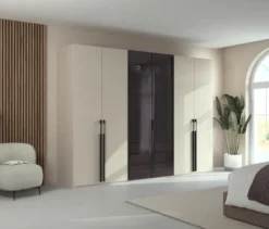 rauch Schrank »Skat Shine«, 6-türig mit Glasrahmentüren, beige/champagner