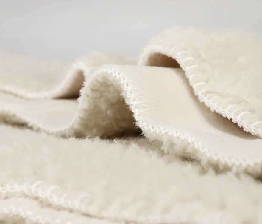 SCHÖNER WOHNEN-Kollektion Wohndecke »TEDDY«, offwhite