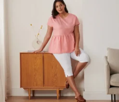 Shirt im Materialmix mit Stickerei, korallefarben