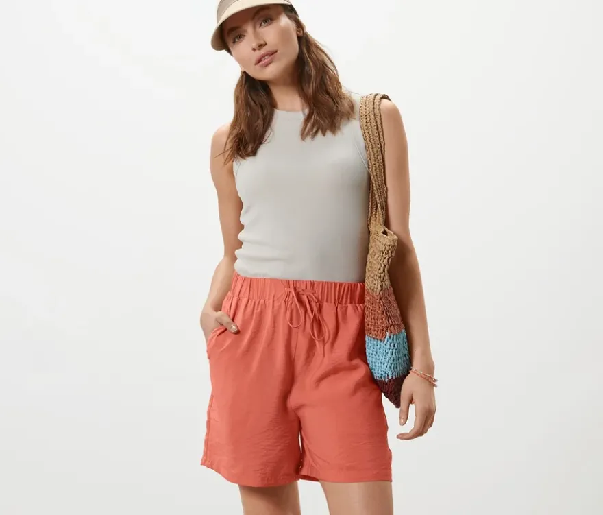 Shorts, apricot