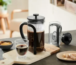 Siebstempelkanne 800 ml, 6 Tassen, schwarz