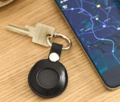 Smart-Tracker mit Anhänger
