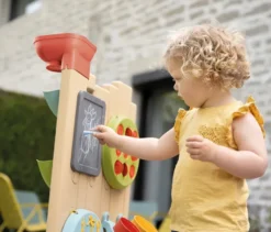 Smoby Life Activity Wall