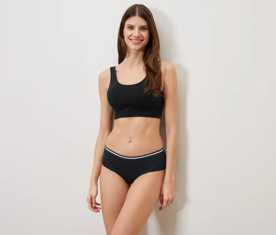 3 Sport-Pantys