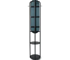 Standgarderobe mit großem Spiegel