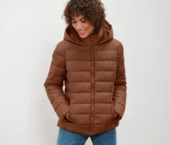 Steppjacke mit Kapuze, cognac