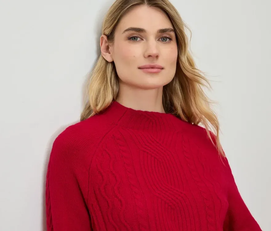 Strickkleid mit Zopfmuster, rot