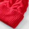 Strickmütze mit Zopfmuster