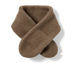 Strickmütze und Strickschal