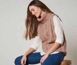 Strickpullunder mit Zopfmuster