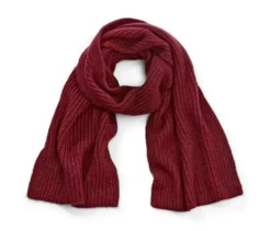 Strickschal mit Wolle