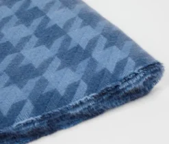 Webschal mit Hahnentritt-Jacquard