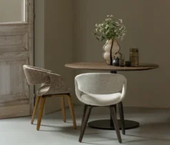 WOOOD Esszimmerstuhl  »Yossi« mit naturfarbenem Holzfuß, 2er-Set, sand